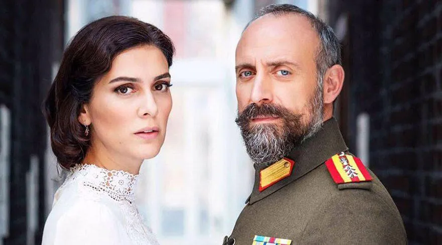 Bergüzar Korel Vatanım Sensin'in final yapmasıyla yeni imajına kavuştu