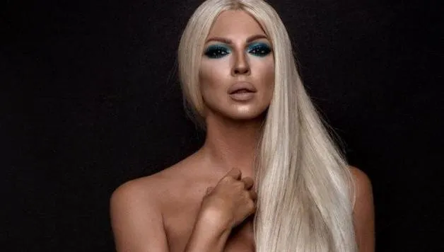 Tosic'in eşi Jelena Karleusa'dan kürk tepkisi
