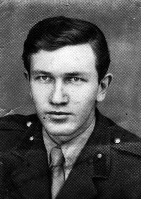 Göğe baktıran şair Turgut Uyar'ın vefatının 33. yılı