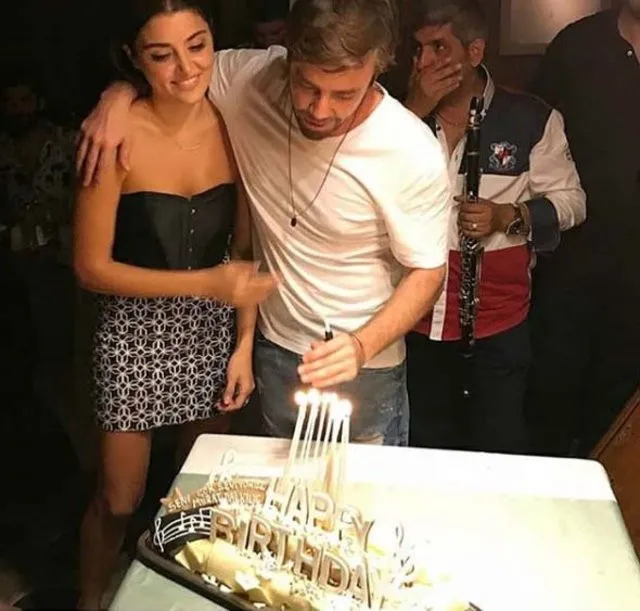 Murat Dalkılıç yeni yaşını Hande Erçel ile kutladı