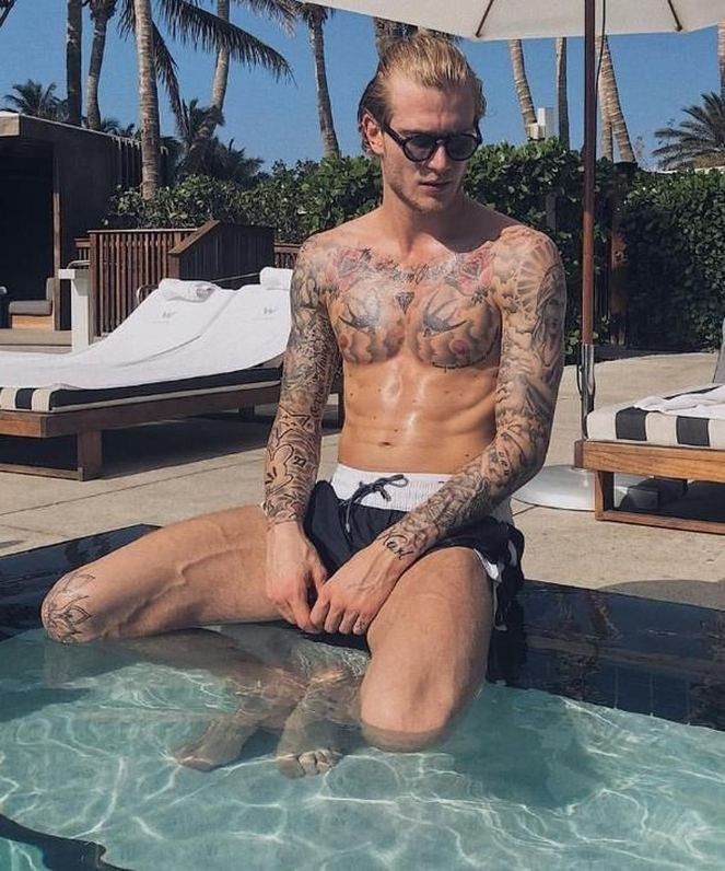 Loris Karius manken sevgilisinden ayrıldı