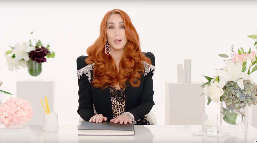 Cher, Nedret Taciroğlu ceket giydi