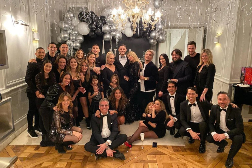 Icardi'den eşi Wanda'ya ilginç hediye!