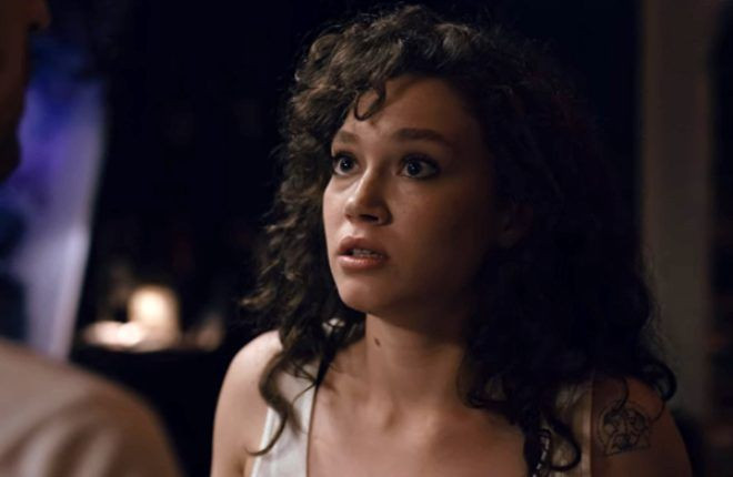 Atiye'de Akdülger Beren Saat'ten sonra Melisa Şenolsun'la sevişti olay oldu