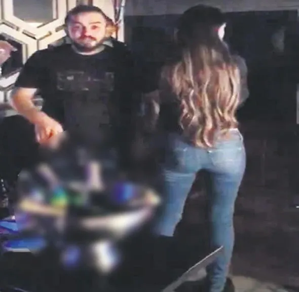 Emre Aşık karısı Yağmur'un aldatma görüntülerini affetmedi