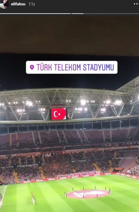 Galatasaray maçında Elif Aksu sürprizi