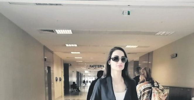 Yağmur Aşık, Emre Aşık'a gitmek isteyen çocuğuna izin vermedi