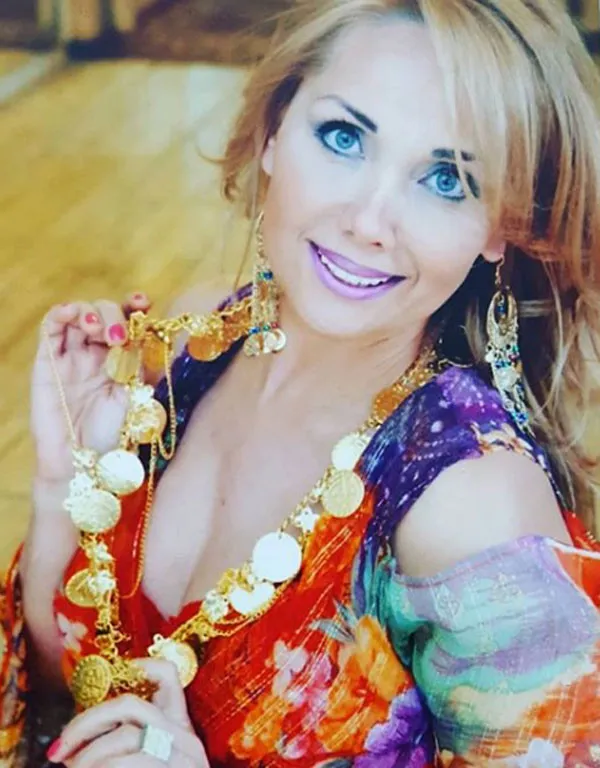 Bir dönemin en havalı  sunucusuydu! Hülya Uğur'un son haline bakın...