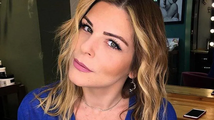 Pelin Öztekin’in kolyesi tartışmayı ateşledi