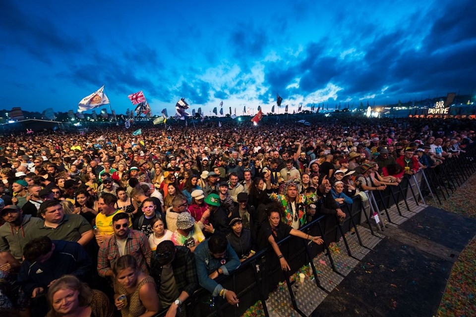 2019 Glastonbury Festivali'ne ünlüler de damga vurdu!