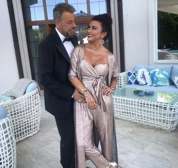 Tabut pozuyla olay olmuştu! Selen Görgüzel tanınmaz halde
