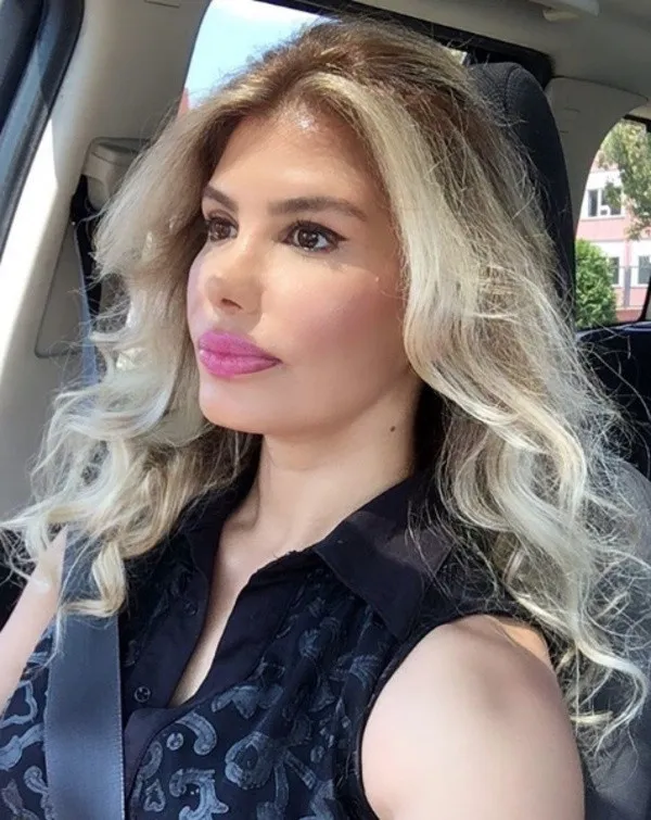 Podyumda kalçasını açan Hatice rapçilere ateş püskürdü