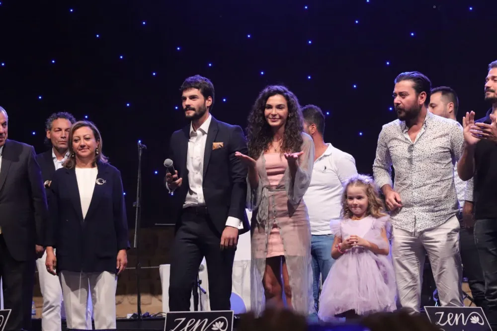 Ebru Şahin ve Akın Akınözü, Midyat’ın kültür sanat elçisi oldu!