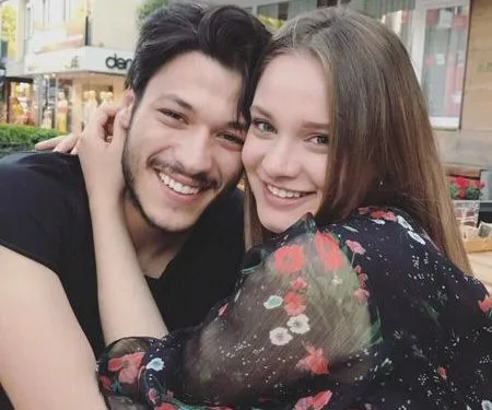 Miray Daner'den keyfim yerinde pozu! Kubilay'ın İhaneti ortaya çıkmıştı