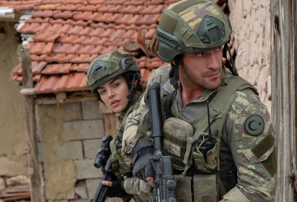 Survivor şampiyonu Savaşçı'ya katıldı!