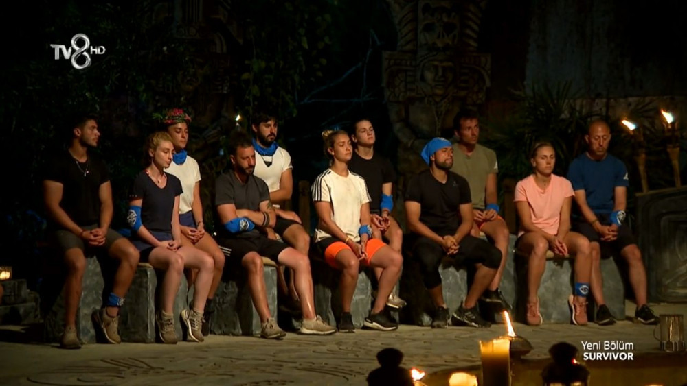 Survivor SMS sonuçları ilk elenen kim oldu? Ünlüler takımında diskalifiye şoku