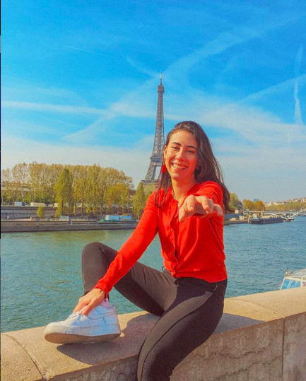 Sefirin Kızı'nın Elvan'ı Instagram pozlarıyla takipçilerini büyülüyor