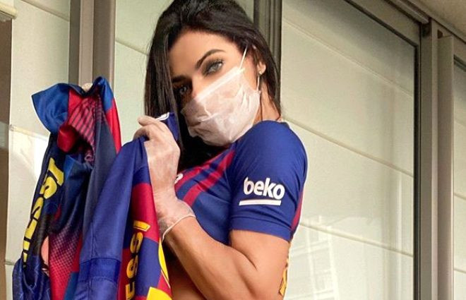 Brezilyalı model Suzy Cortez korona için kampanya başlattı