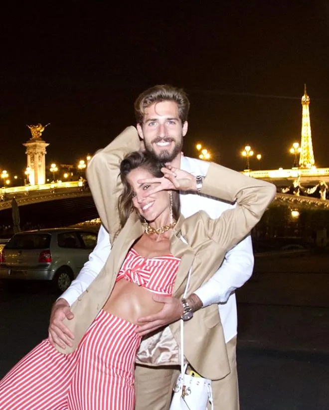Alman kaleci Kevin Trapp'in sevgilisinden büyüleyici hareketler!