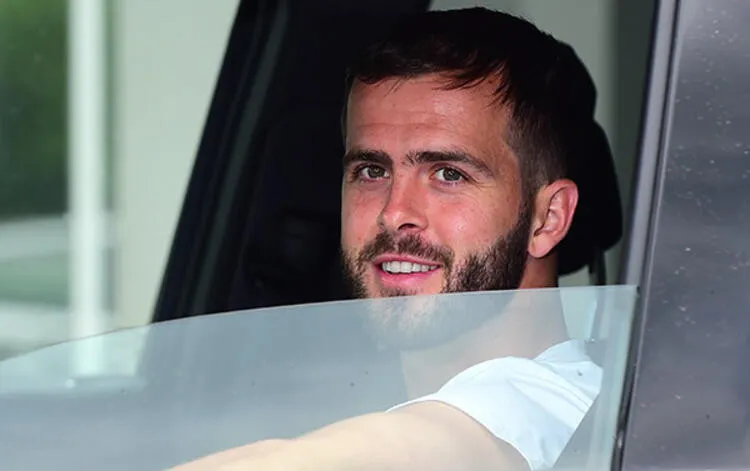 Pjanic'ten Şafak Sezer'e: Hedef ben miyim Tayfun?
