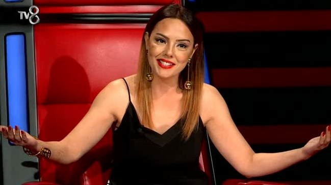 Ebru Gündeş, rekor ücretle O Ses Türkiye'ye geri dönüyor