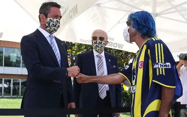 Rambo Okan Ali Koç'tan makas aldı, ortalık buz kesti!