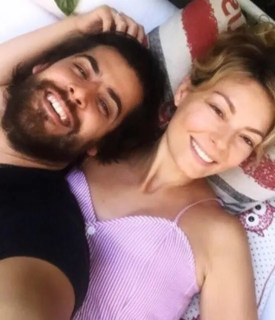 Sinan Güleryüz-Özge Özder Çiftinden Yeni Poz