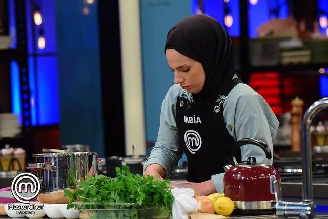 MasterChef'e Veda Eden İsim Belli Oldu! Gözyaşlarına Boğuldu
