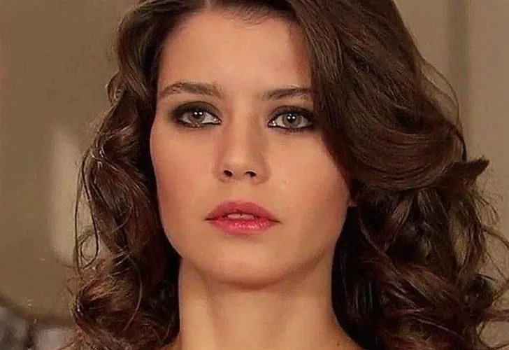 Beren Saat'in Yeni İmajı Kime Benzetildi?