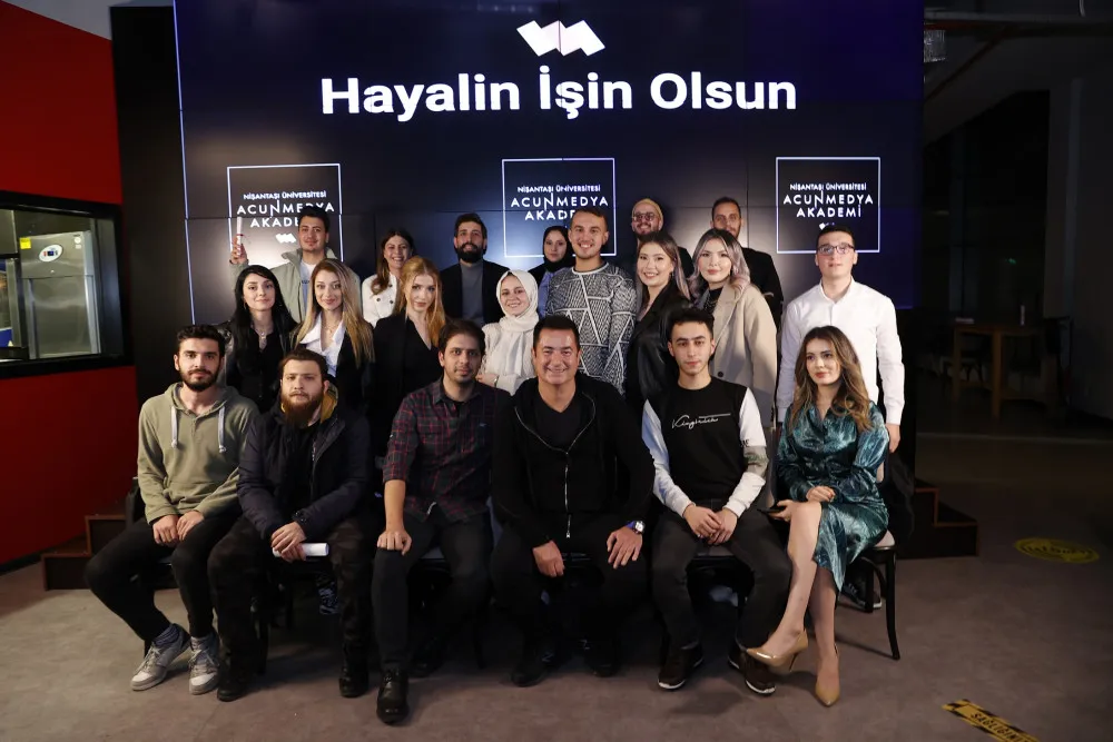 Acun Ilıcalı Acunmedya Akademi'nin Mezuniyet Törenine Katıldı