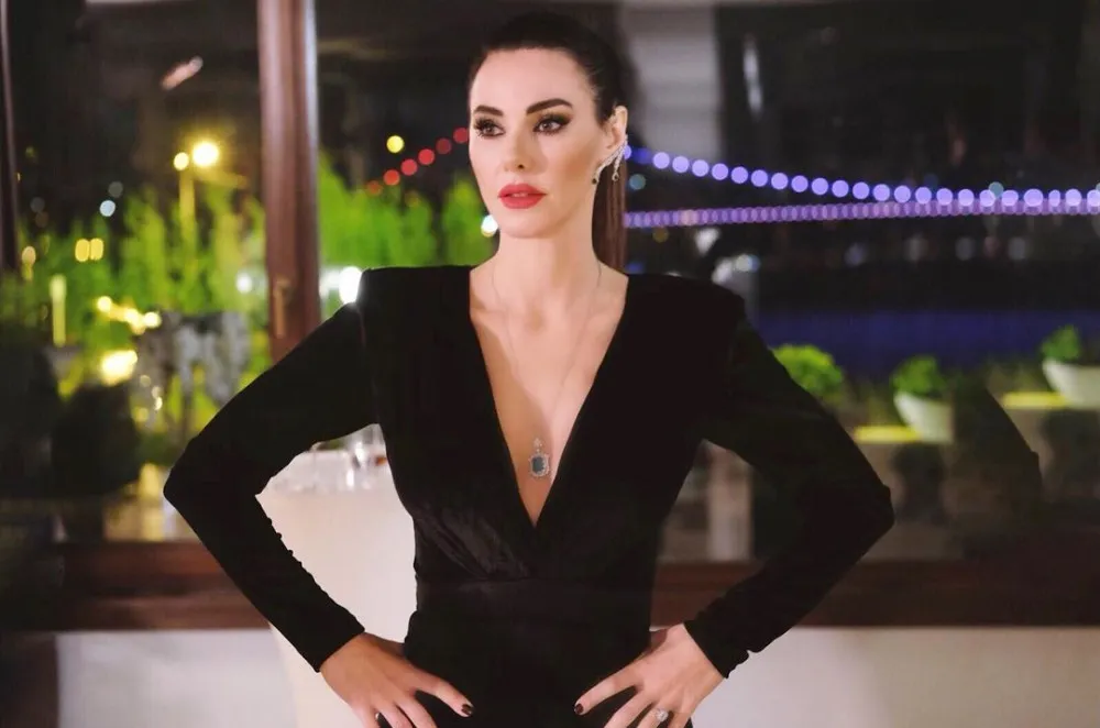 Defne Samyeli Taşınıyor: Ev Arıyorum
