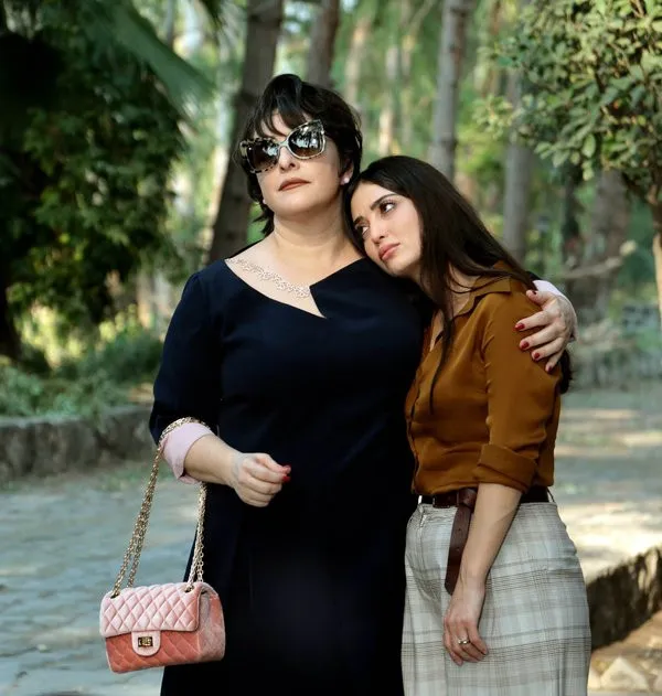 Esra Dermancıoğlu Kendisine Gelen Yorumlara Tepki Gösterdi
