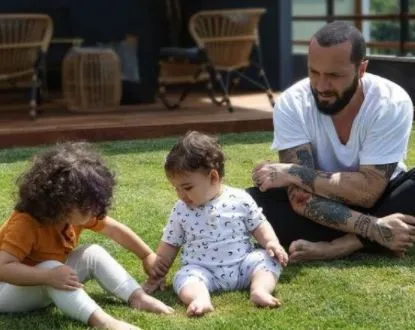 Şarkıcı Berkay'ın Eşi Özlem Ada Şahin Kimdir? Arda Turan Hakkında Taciz İddiaları