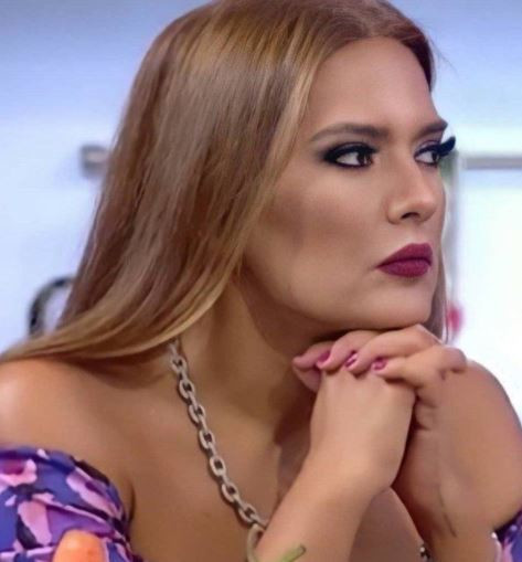 Demet Akalın Korku Dolu Anlar Yaşadı! Polisi Arayın!