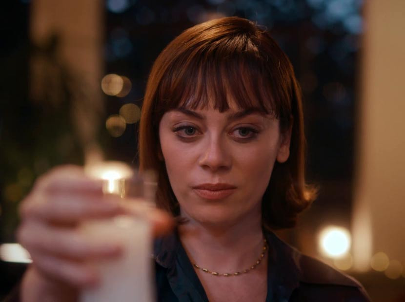 Ünlü Oyuncu Demet Evgar'ın Kadınlar Günü Reklamı Olay Yarattı