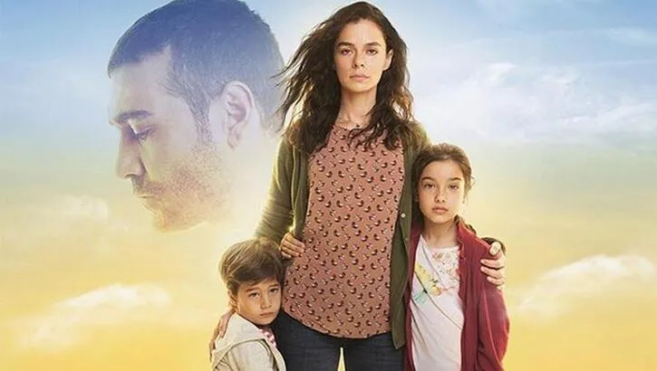 Özge Özpirinçci'nin Kadın Dizisi İspanya Reyting Listelerinde