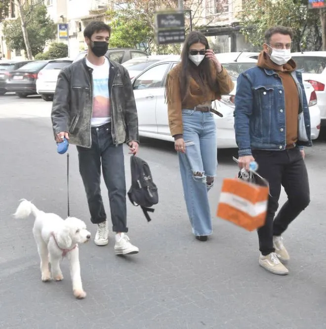 Arka Sokakların Tekin'i Sevgilisi Dilara Aksüyek ile Aşk Tazeledi