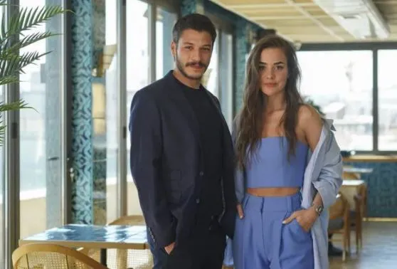 Bensu Soral ve Kubilay Aka'dan Bomba Dizi Geliyor!