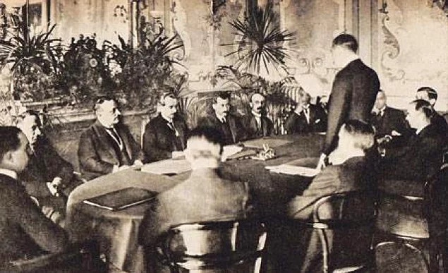 19 Mayıs 1919'da Atatürk'ün Son Kez Gördüğü Annesi ve Kız Kardeşiyle Hüzün Dolu Vedalaşması