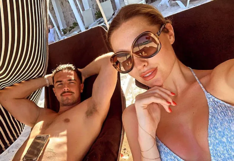 Chloe Loughnan'ın Sevgilisi Ortaya Çıktı! İşte Andy O'Connell