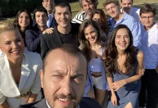 Son Yaz'dan Leyla ile Mecnun'a Bir Transfer Daha