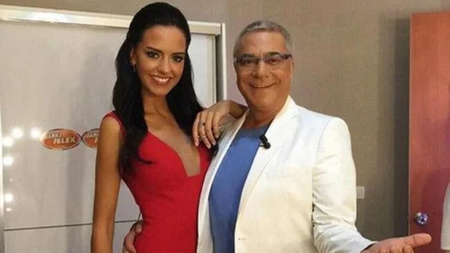 Çarkıfelek’in Ünlü Hostesi Zeynep Ece Akengin Yıllar Sonra Ortaya Çıktı