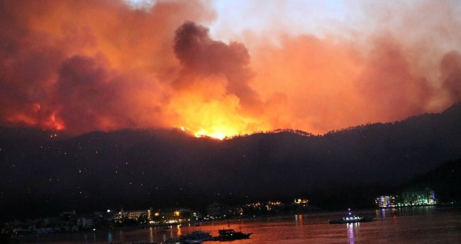 Yardım Çağrısında Bulunan Çavuşoğlu'na Vatandaştan Sert Tepki