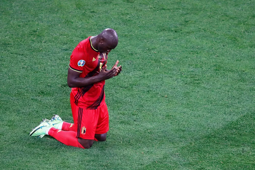 Chelsea'ye Yeni Transfer Olan Lukaku'ya Taraftarlardan Tehdit Mesajı