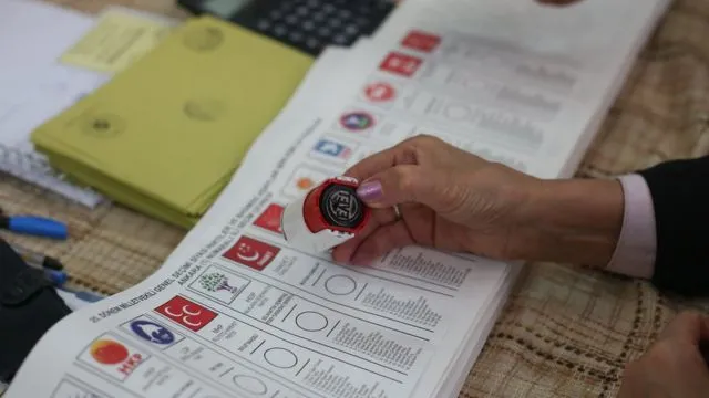 Optimar Anketine Göre:  HDP Ve İyi Parti Barajı Geçemiyor