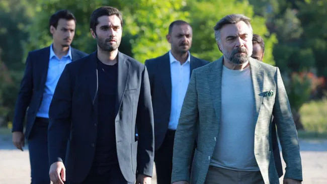 EDHO'ya Flaş Transfer: Usta Oyuncu Uğur Yücel Geliyor!