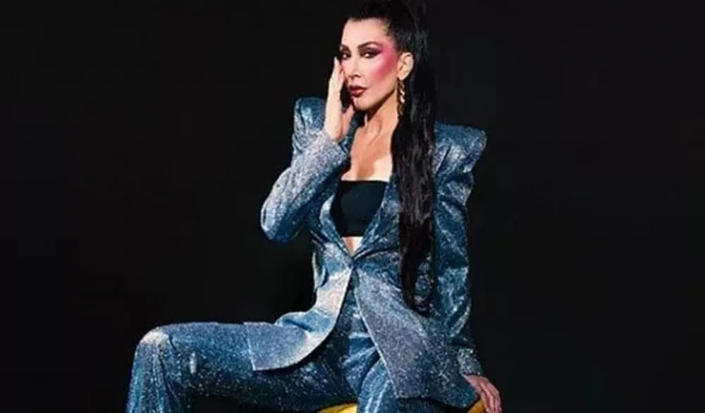 Olaylı İlişkileriyle Gündemden Düşmeyen Hande Yener'in Aşk Hayatı