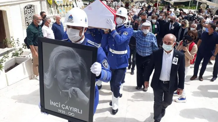 İnci Çayırlı Son Yolculuğuna Uğurlandı