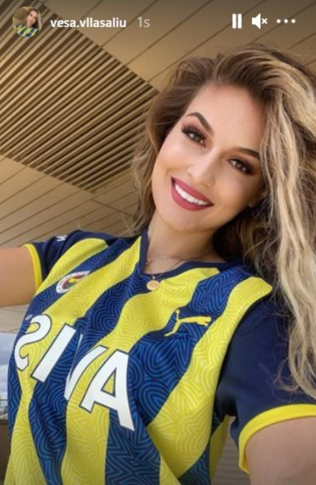 Fenerbahçe'nin Yeni Yengesi Taraftarları Mest Etti!