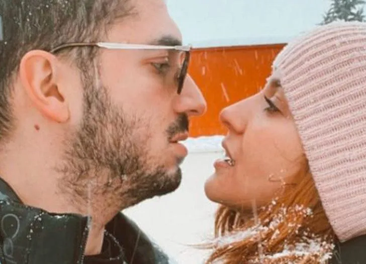 İrem Helvacıoğlu Ve Sevgilisi Yolaç Özcan'dan  Mutluluk Pozu
